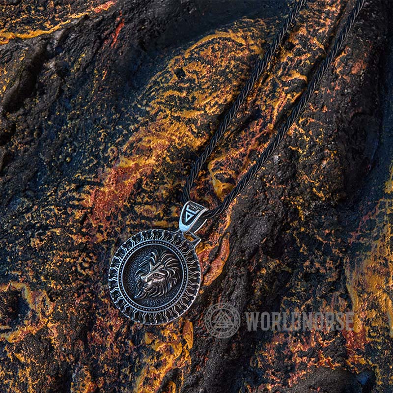 WorldNorse Solar Frost Löwenkopf Halskette