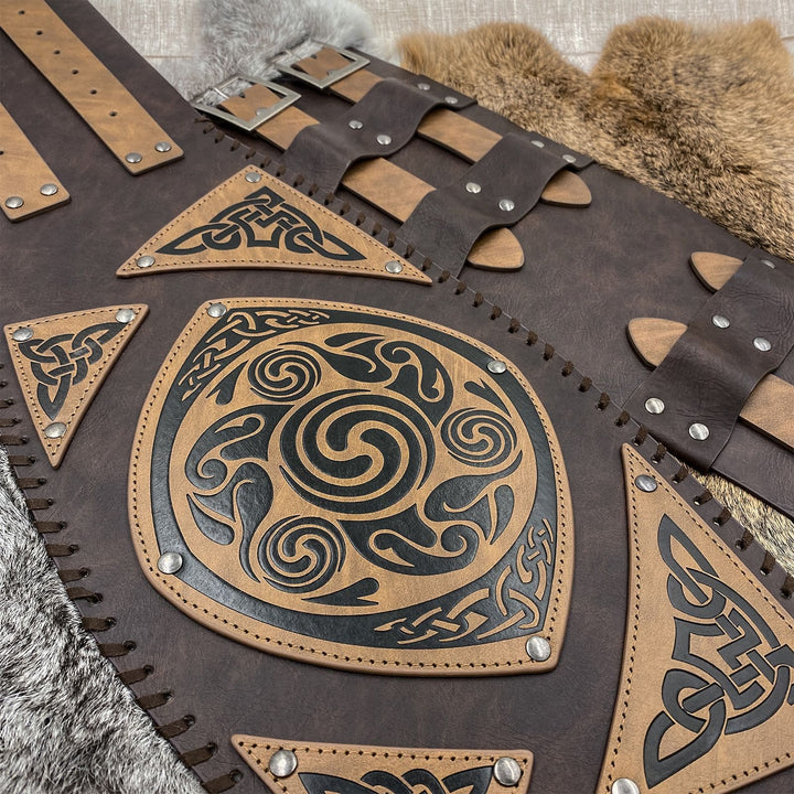 WorldNorse Nordischer Ledergürtel mit Keltischer Knoten