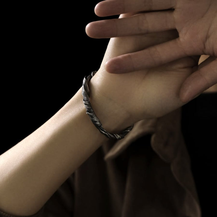 WorldNorse Vintage Feder Offenes Armband