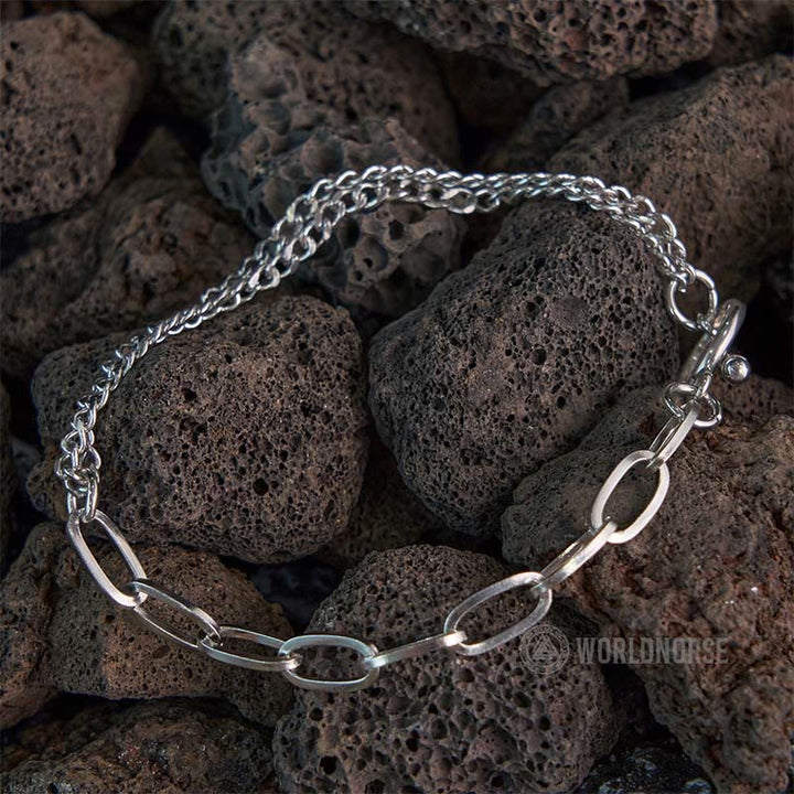 WorldNorse Armband mit zwei Ketten und einer Wortschnalle