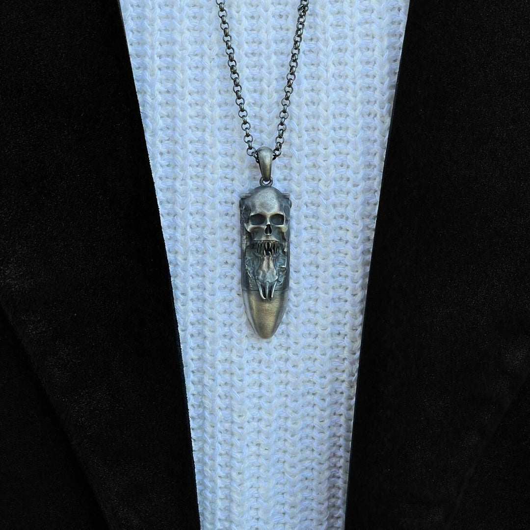 WorldNordische Halskette mit Totenkopf-Kugel-Anhänger