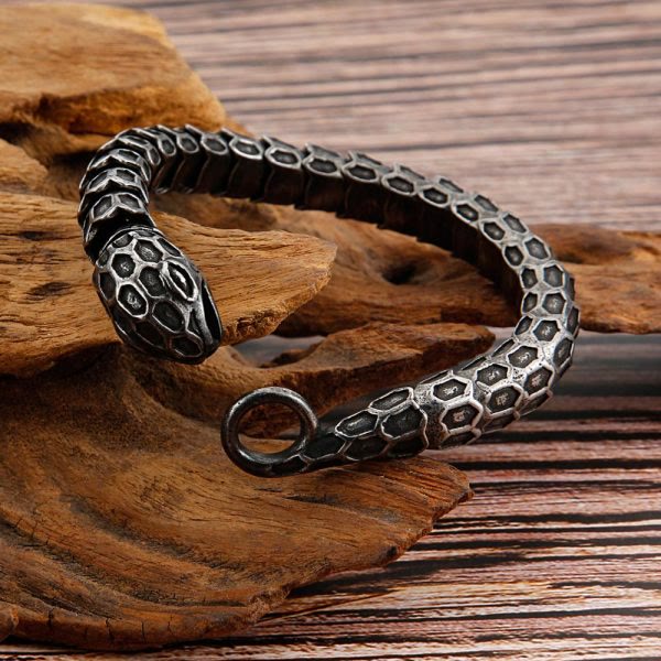 WorldNordisches Antikes Schlangenarmband