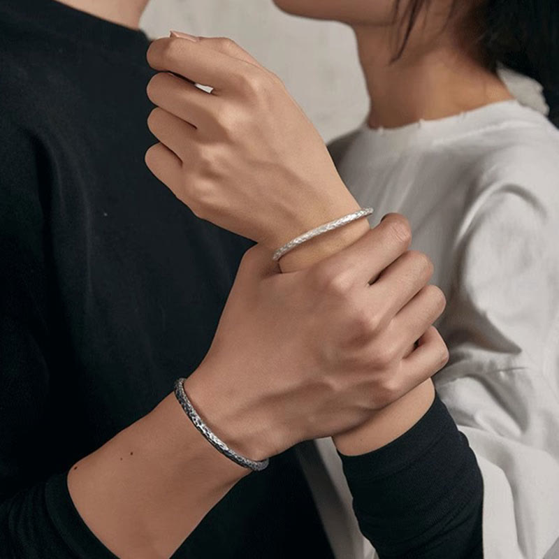 WorldNordisches Hammermuster-Armband