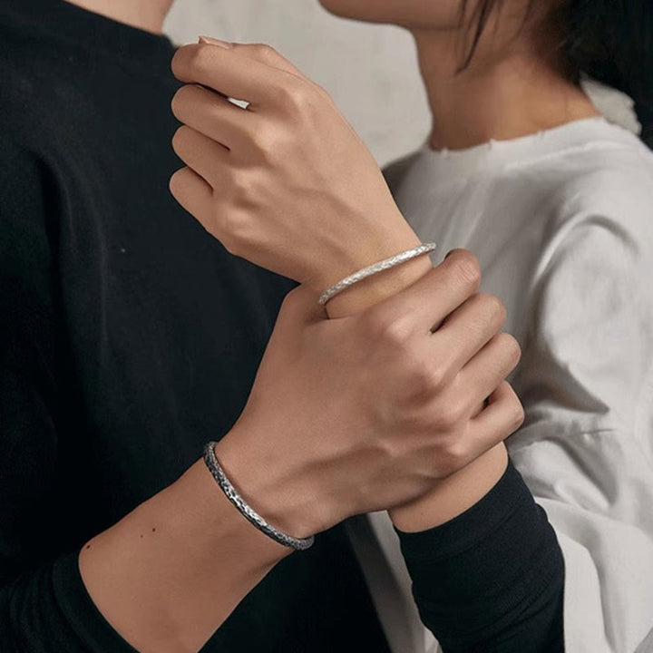 WorldNordisches Hammermuster-Armband
