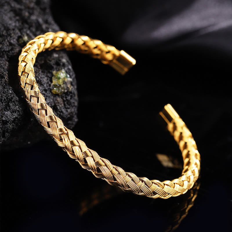 WorldNorse Geflochtenes Kabel-Manschettenarmband