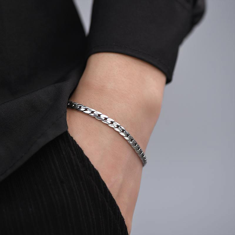 WorldNorse – Flaches Armband mit kubanischem Gliederverschluss