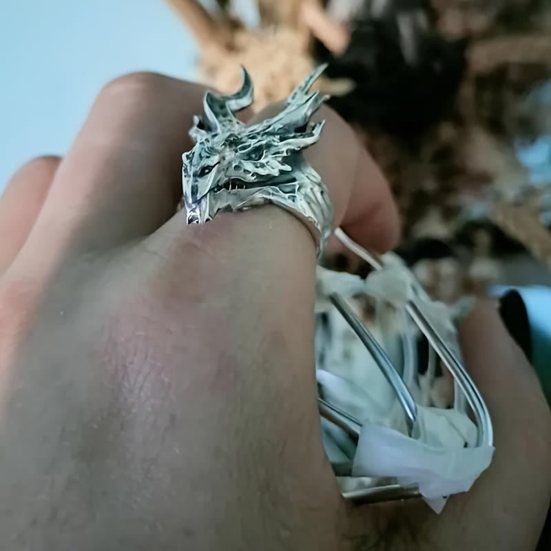 WorldNorse Offener Ring mit Drachenkopf-Design im Vintage-Stil