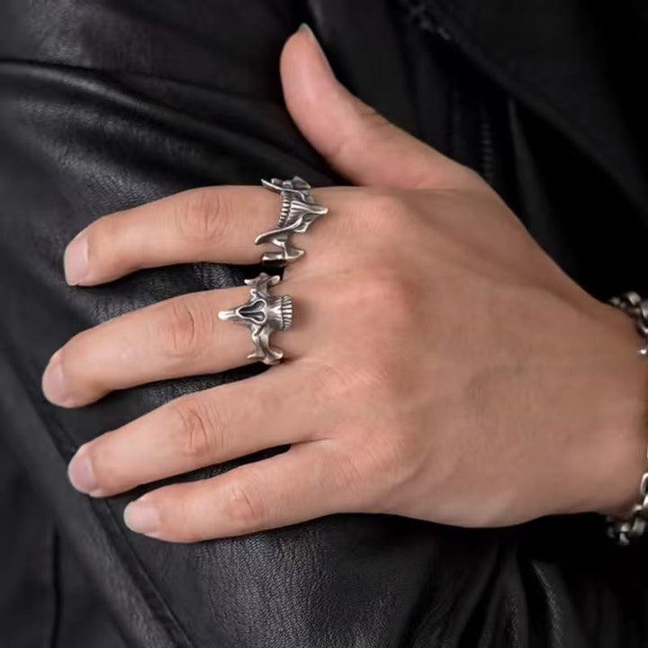 WorldNorse 2-teiliges Ringset mit Totenkopf-Masken-Design - image 5
