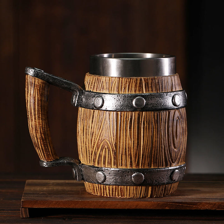 WorldNorse Bierkrug aus Kunstharz und Holz