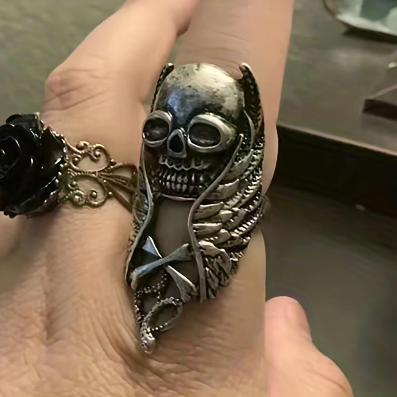 WorldNorse Punk Totenkopf Feder Rock Ring