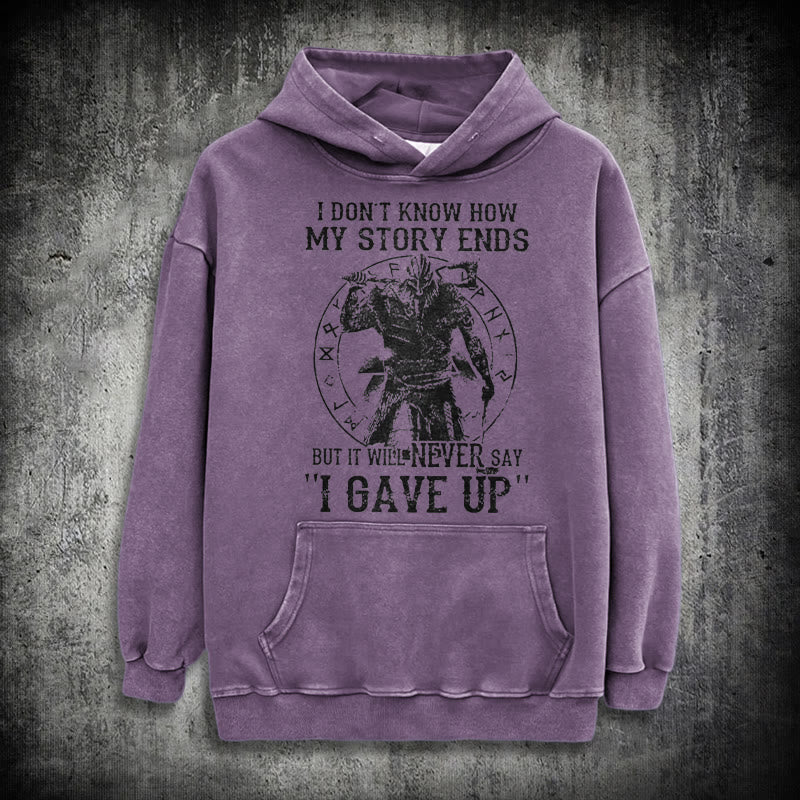 WorldNorse – Gewaschener Kapuzenpullover „It Will Never Say ''I Gave Up'' - Lila - 3XL - image 33