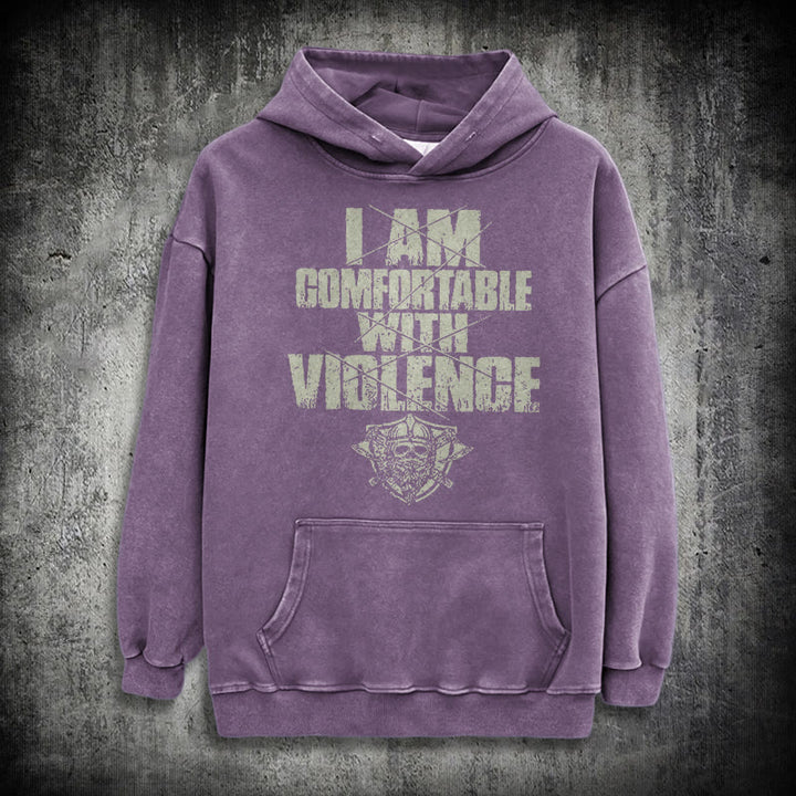 WorldNorse – Kapuzenpullover mit Aufdruck „I Am Comfortable With Violence“ - Lila - 3XL - image 32