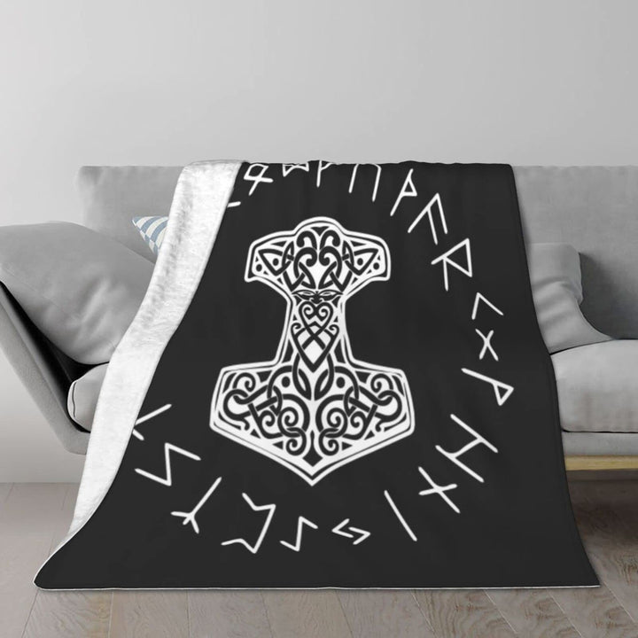 WorldNorse Keltischer Knoten Mjölnir Decke - 264x228cm - image 0