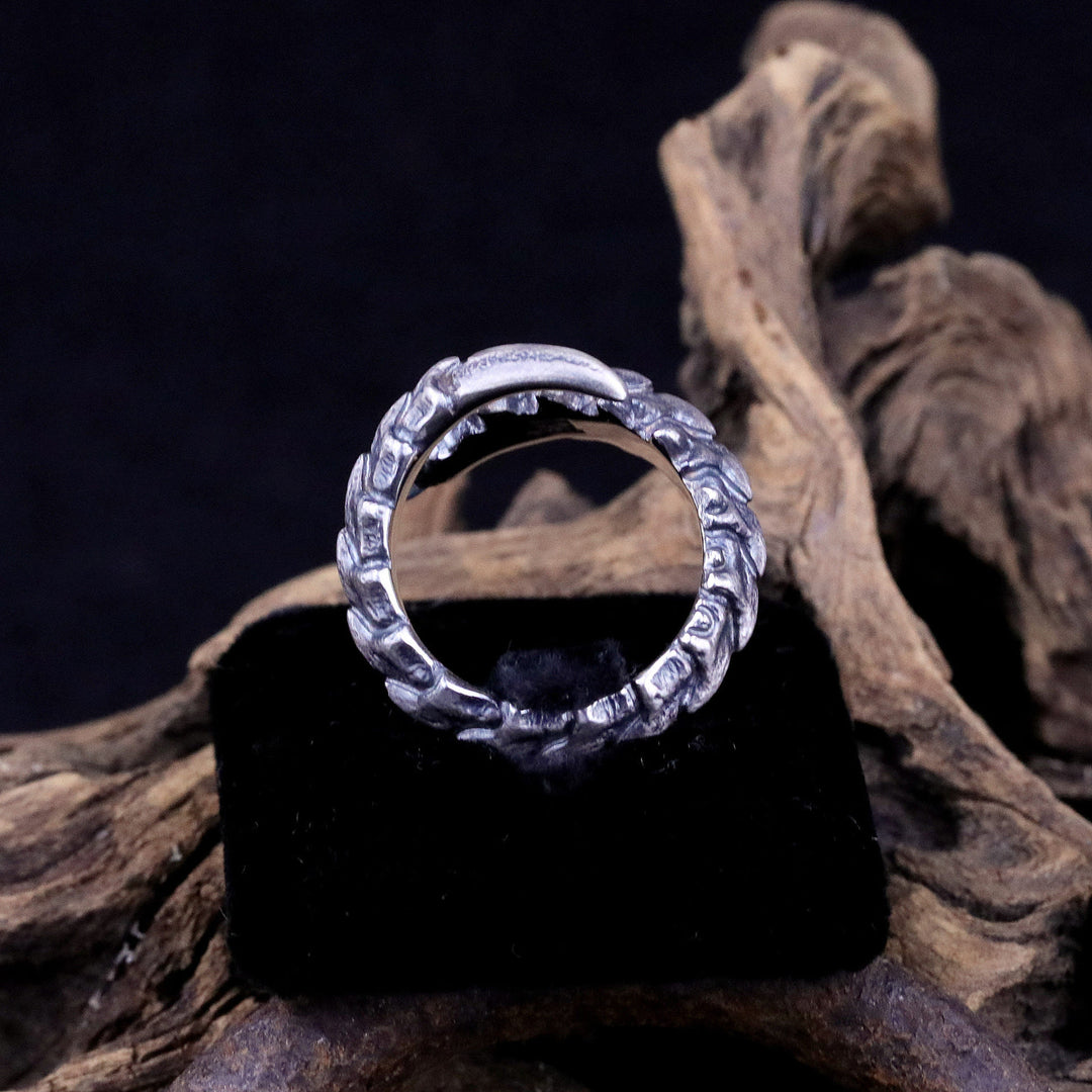 WorldNorse – Ring mit seltsamem Freak-Biest, Alien-Tausendfüßler