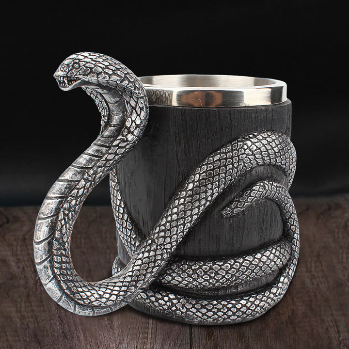 WorldNorse Tasse mit aufgerollter Schlange
