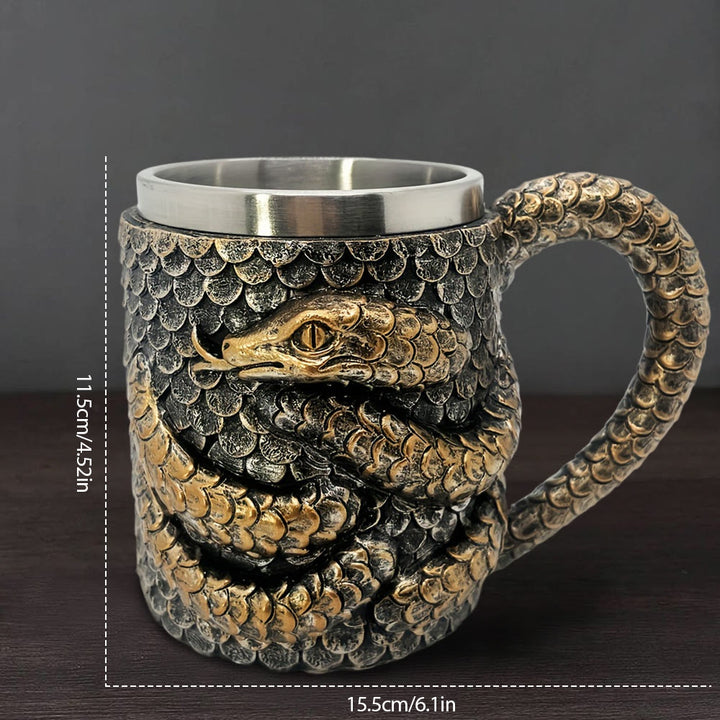 Tasse mit nordischer Schlangenschuppe
