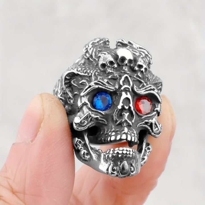 WorldNorse Edelsteinaugen Totenkopf Bikerring
