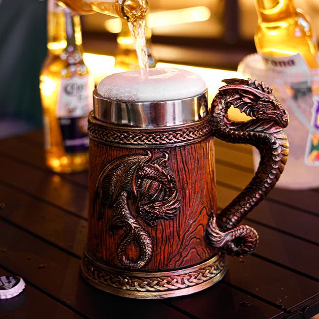WorldNordischer mythischer Drache Tasse