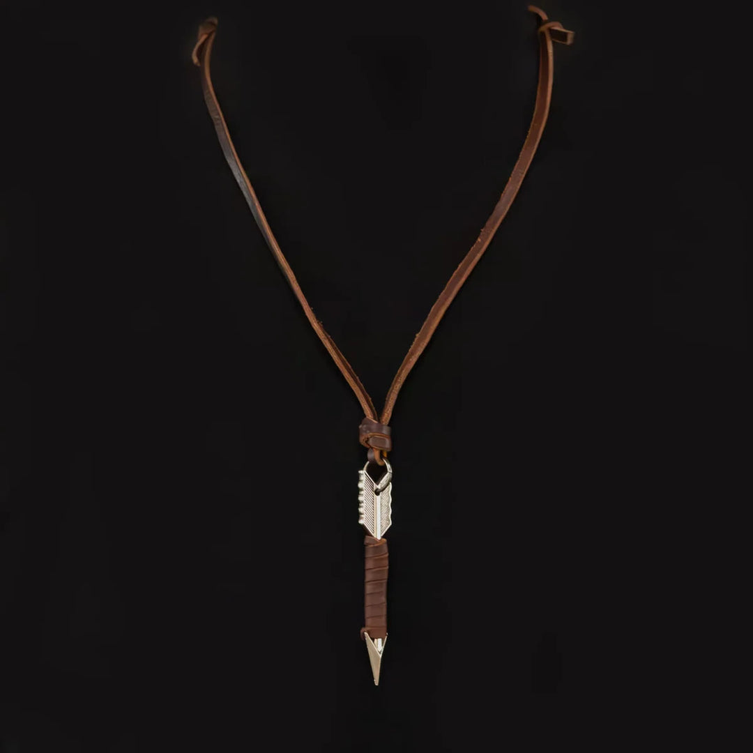 WorldNorse Vintage Arrow Finn Lederhalskette