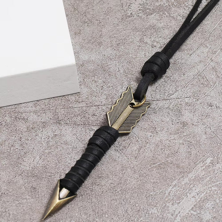 WorldNorse Vintage Arrow Finn Lederhalskette