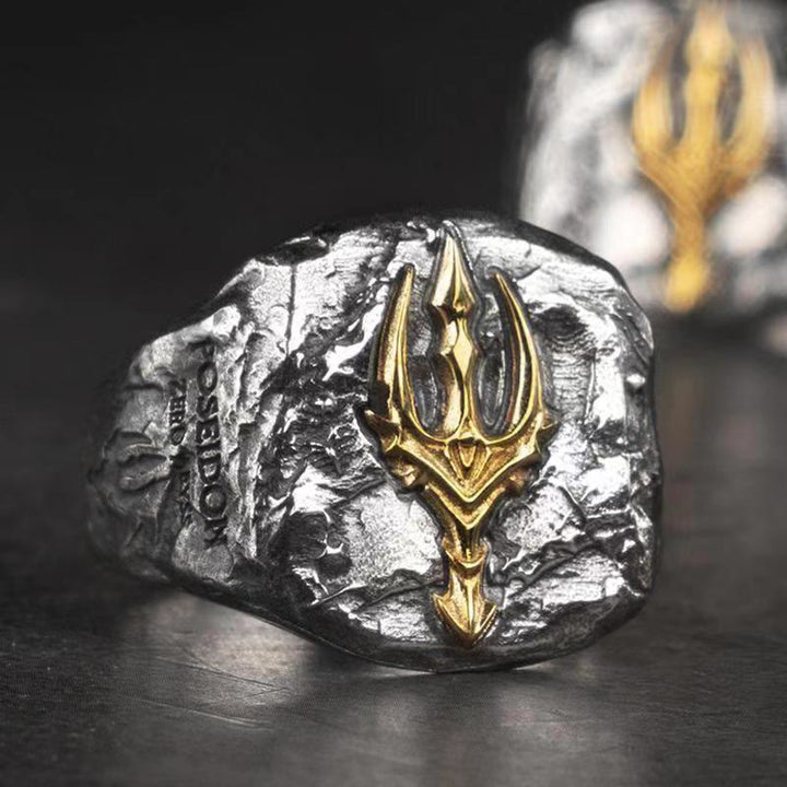 WorldNorse Vintage Poseidon Dreizack Verstellbarer Ring