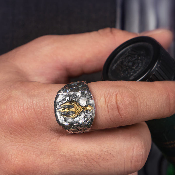 WorldNorse Vintage Poseidon Dreizack Verstellbarer Ring