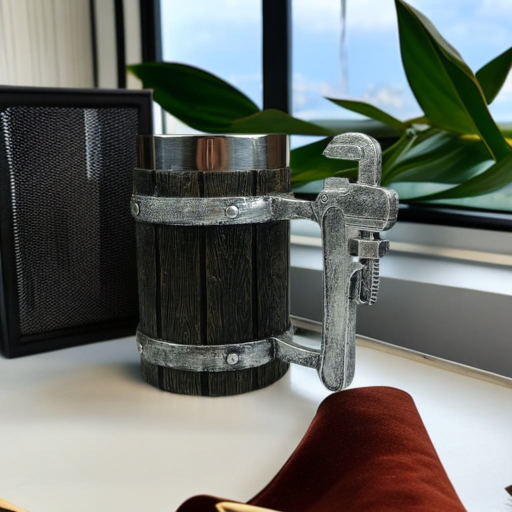 WorldNorse Creative Hardware Tools Bierkrug
