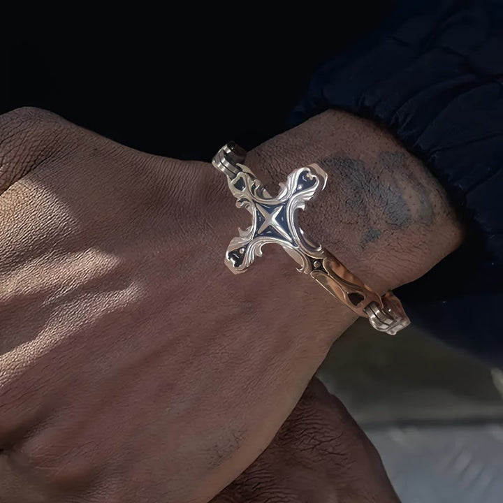 WorldNorse Byzantinisches Ketten-Charm-Armband mit Kreuz