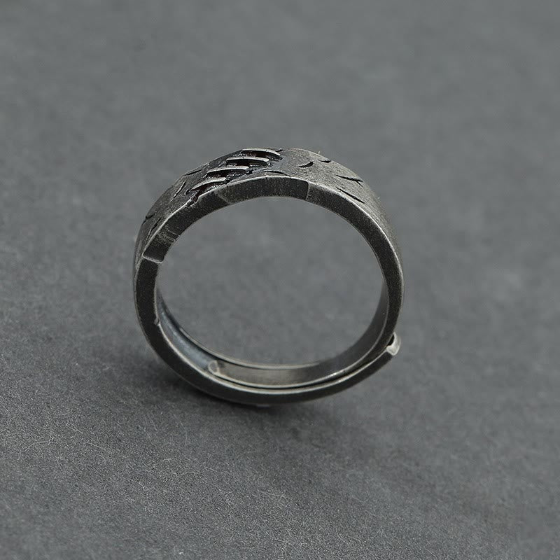 WeltNordischer Ring mit Narbenstichen