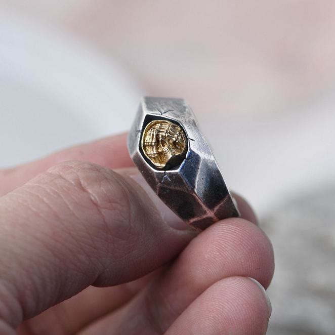 WorldNorse Cover Ohren Augen Mund Böser Totenkopf Ring