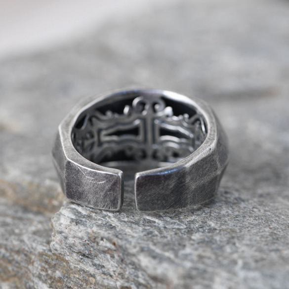 WorldNorse Cover Ohren Augen Mund Böser Totenkopf Ring