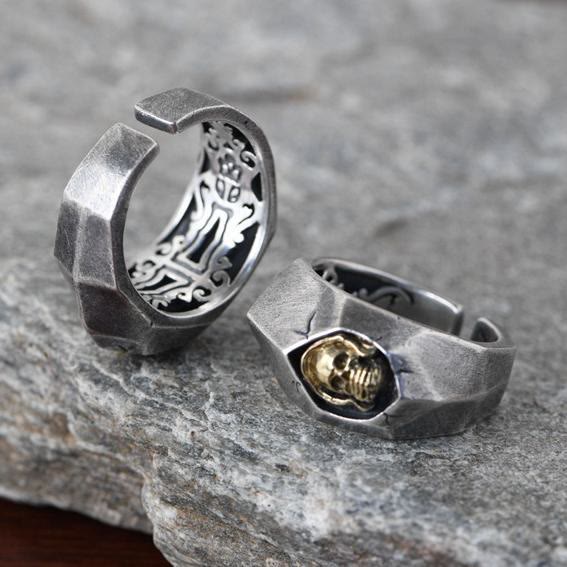 WorldNorse Cover Ohren Augen Mund Böser Totenkopf Ring