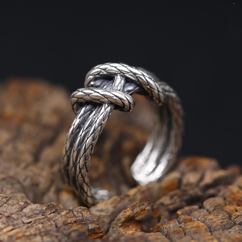 WorldNorse – Ring mit gedrehtem Seilknoten