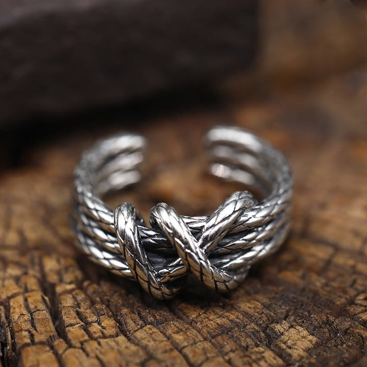 WorldNorse – Ring mit gedrehtem Seilknoten