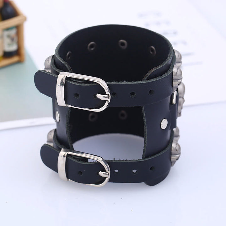 WorldNorse Gothic Totenkopf-Armreif aus Leder