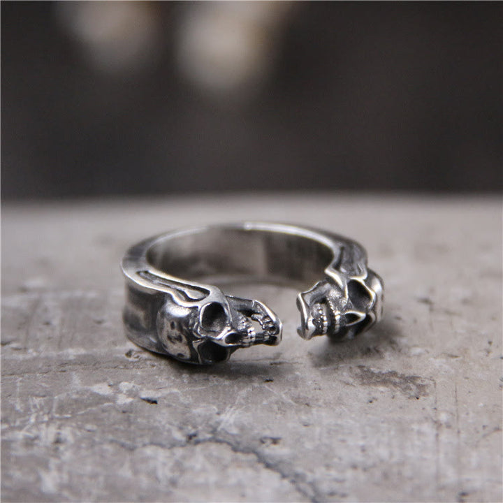 WorldNorse Punk Doppel-Totenkopf-offener Ring