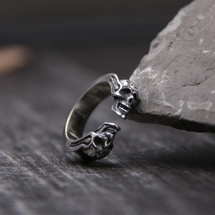 WorldNorse Punk Doppel-Totenkopf-offener Ring