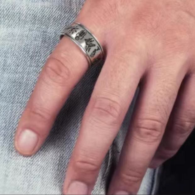 WorldNorse handgefertigtes 925er Silber Runenring - image 2