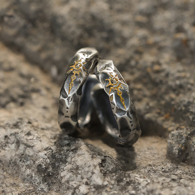 WorldNorse Ohrringe mit gehämmertem Wish-Emblem aus 925er Sterlingsilber - Retro Silber - image 0