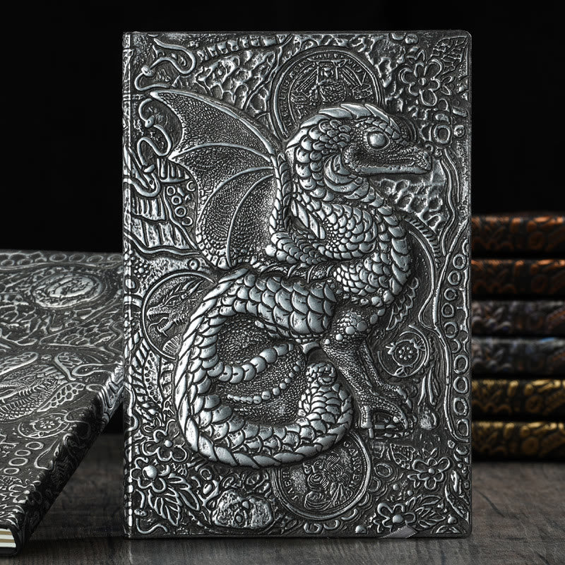 WorldNorse Notizbuch mit geprägtem fliegenden Drachen