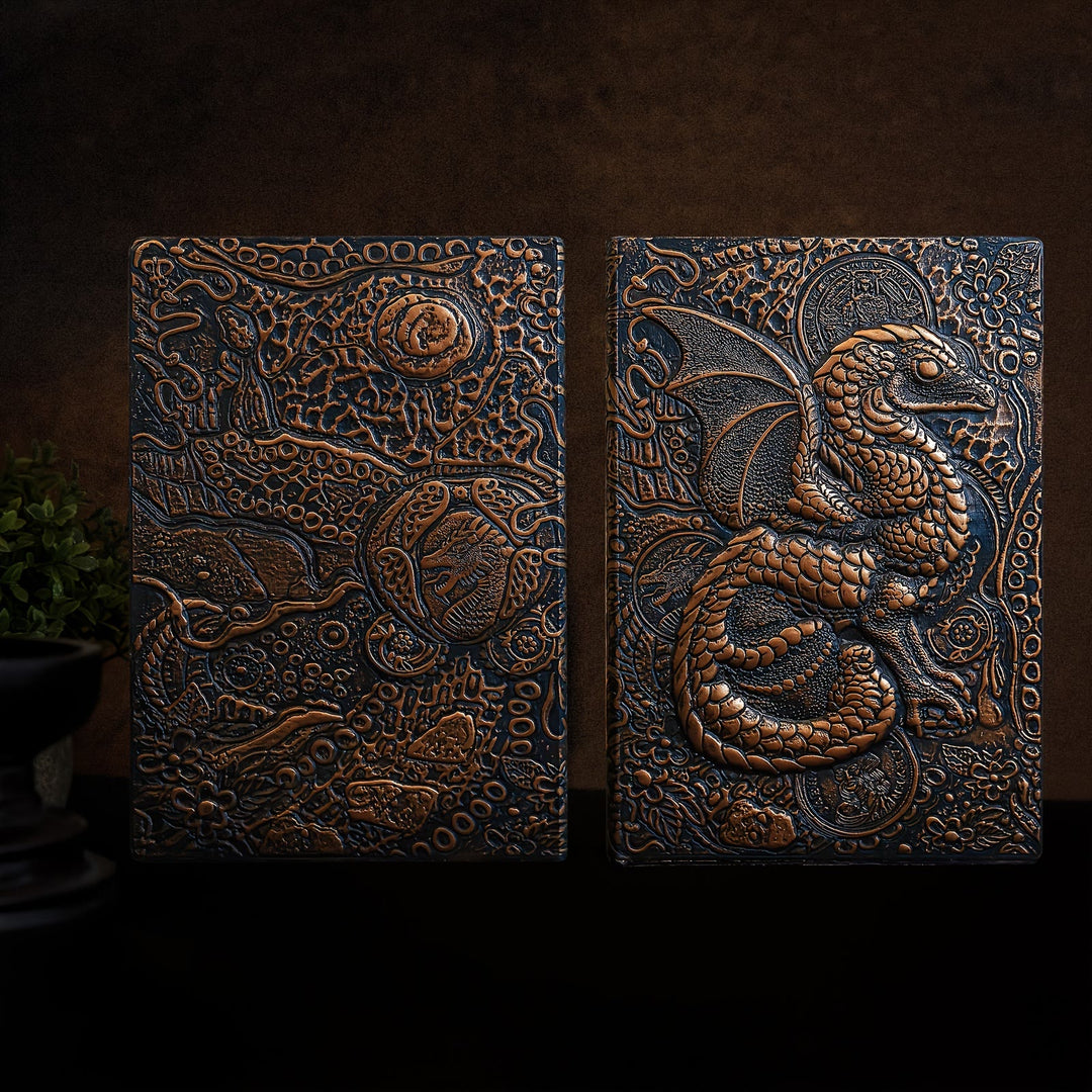 WorldNorse Notizbuch mit geprägtem fliegenden Drachen