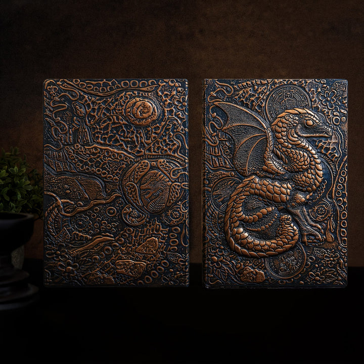 WorldNorse Notizbuch mit geprägtem fliegenden Drachen