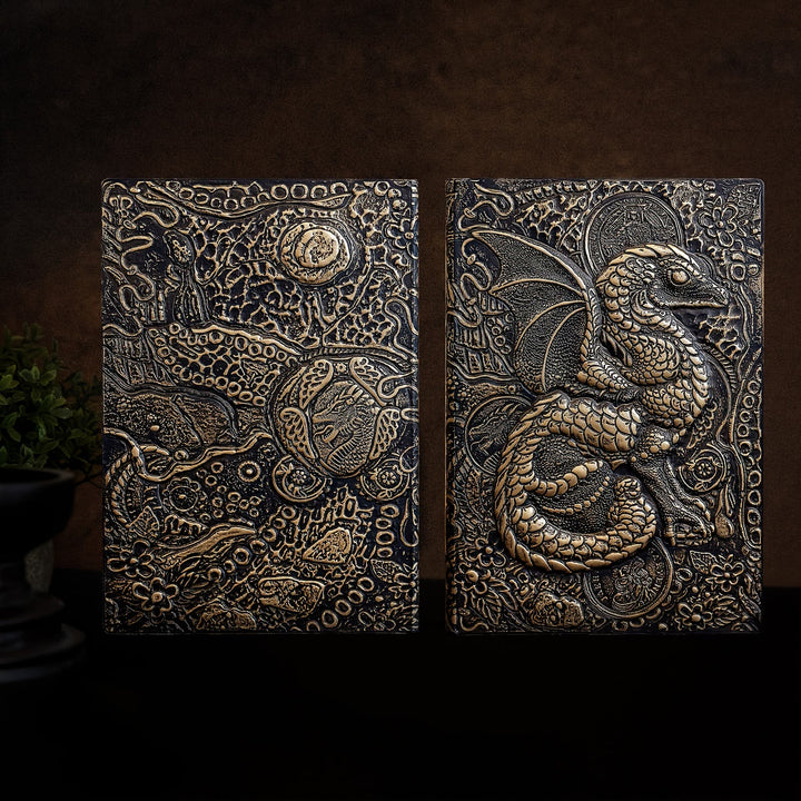 WorldNorse Notizbuch mit geprägtem fliegenden Drachen