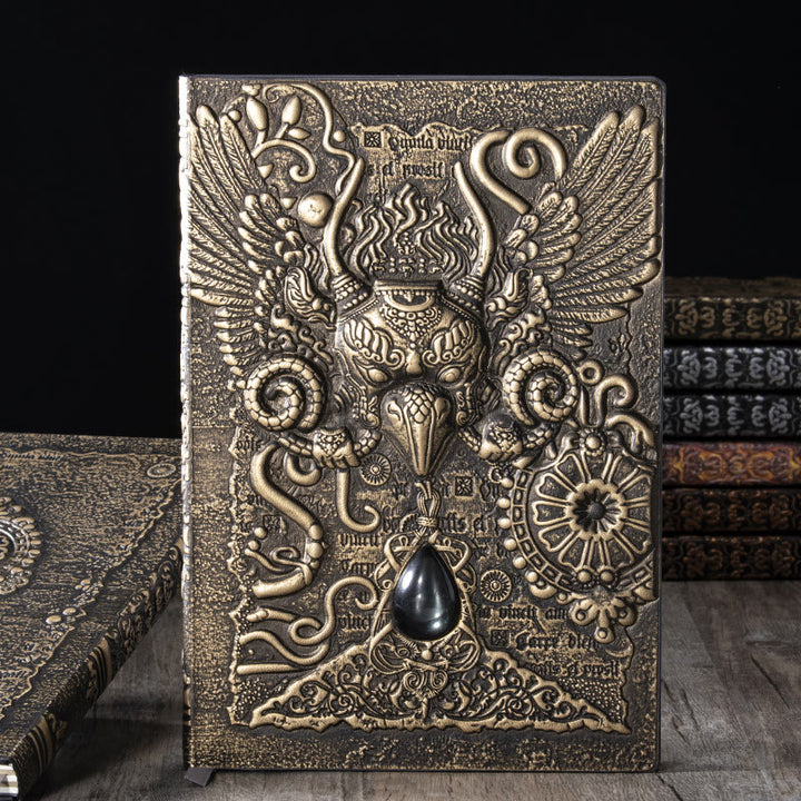 WorldNorse Notizbuch mit geprägtem Adler-Ledereinband