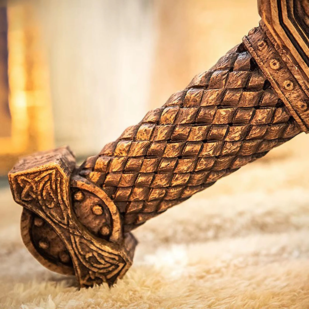 WorldNorse Viking Thor Hammer Mjölnir Harzskulptur