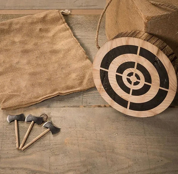 WorldNorse Kleine Wikinger Axt -Spieldekorationen - Drei kleine Äxte + Spundwand + Ein Hanfseil - image 0
