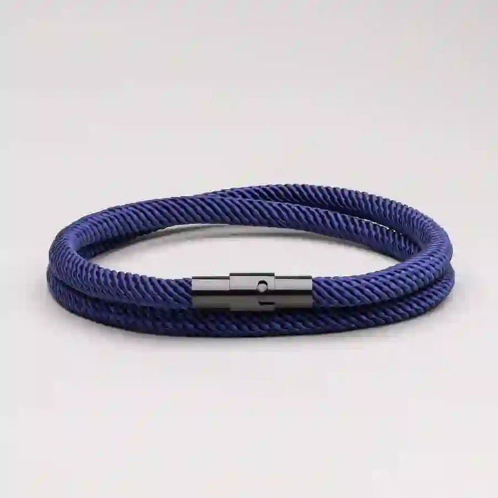 WorldNorse Minimalistisches geflochtenes Armband aus Edelstahl mit Magnetverschluss - image 8