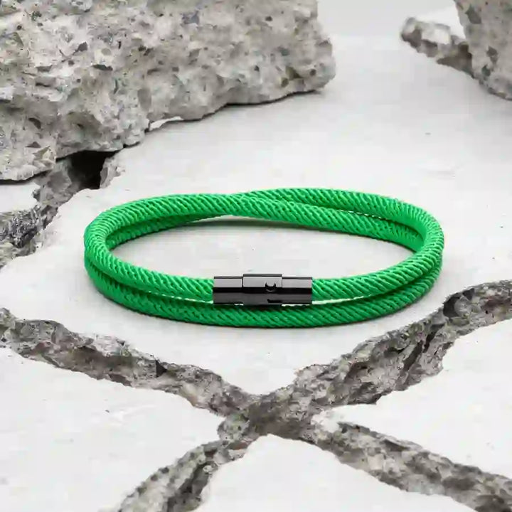 WorldNorse Minimalistisches geflochtenes Armband aus Edelstahl mit Magnetverschluss - image 37