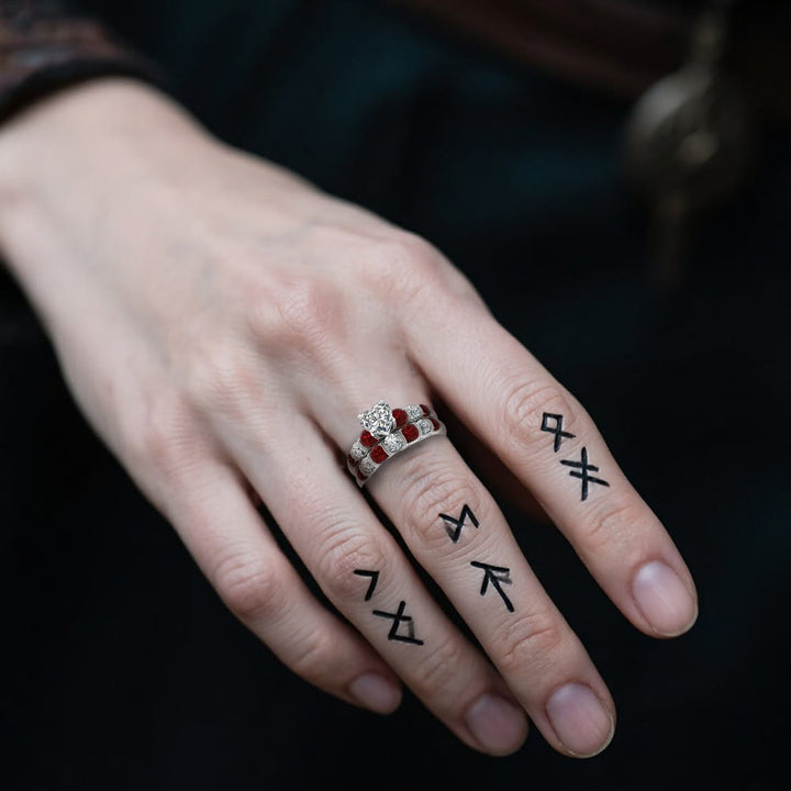 WorldNorse Freyjas Herz-Granatring - image 2