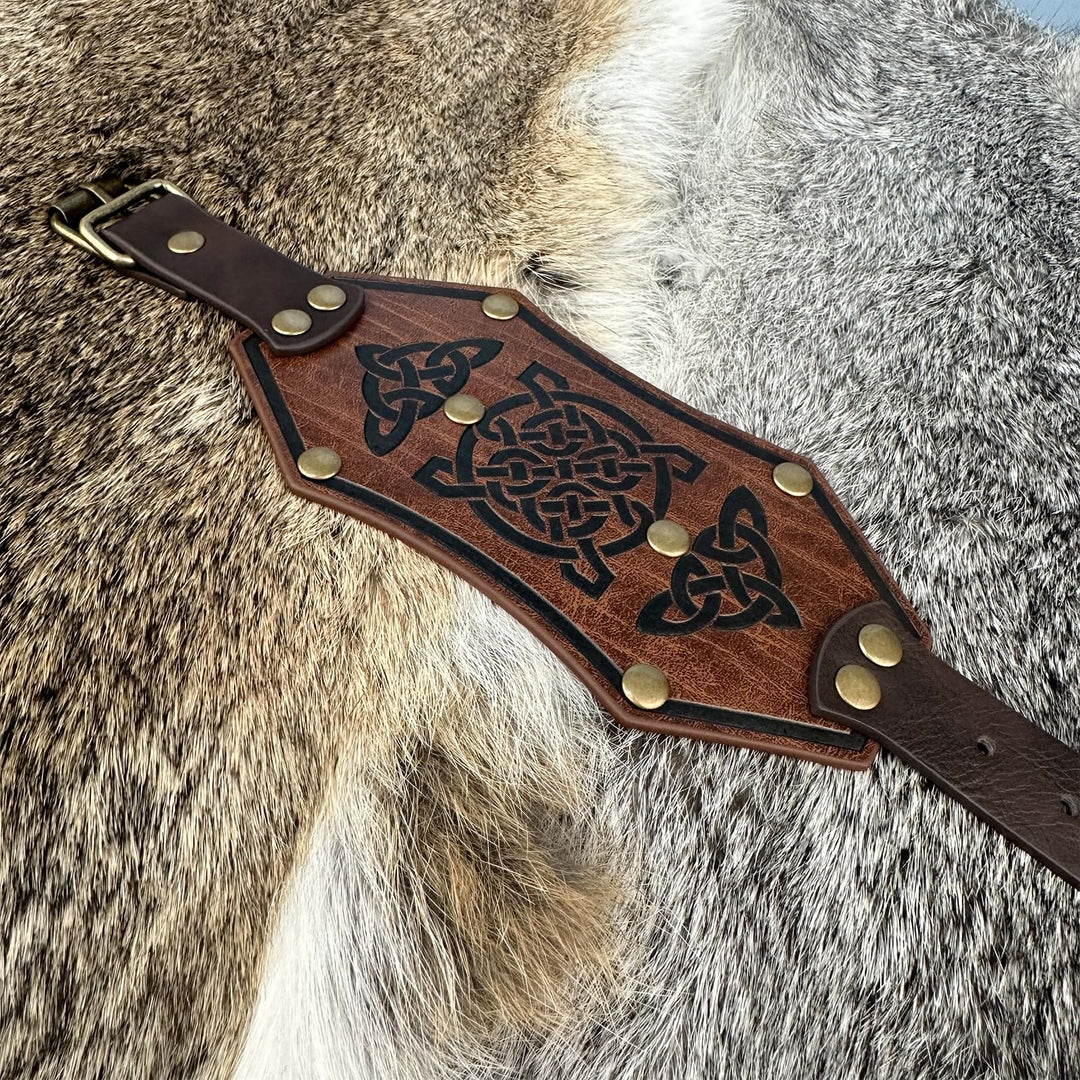 WorldNorse Retro-Armreif aus Leder mit Wikinger-Runen - image 11
